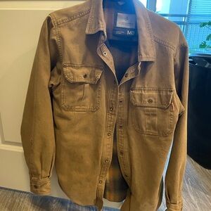 Legendary Whitetails Men's Tan Shirt Jacket